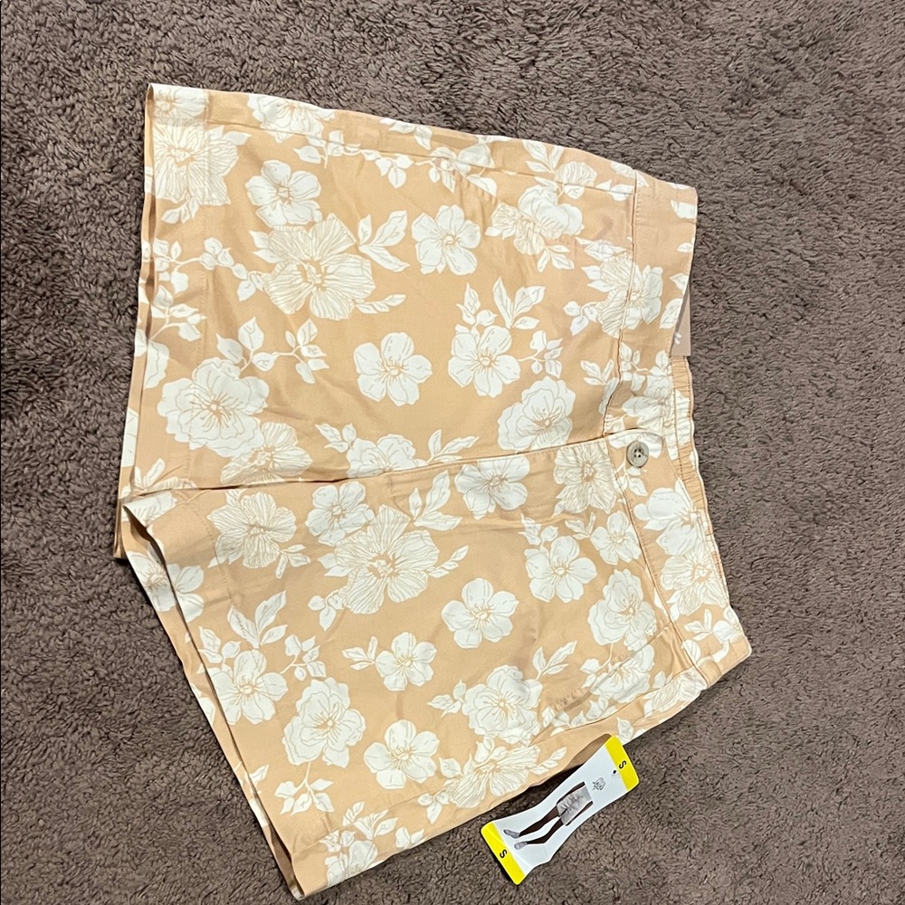 Jachs Tan and White Floral Chino Shorts